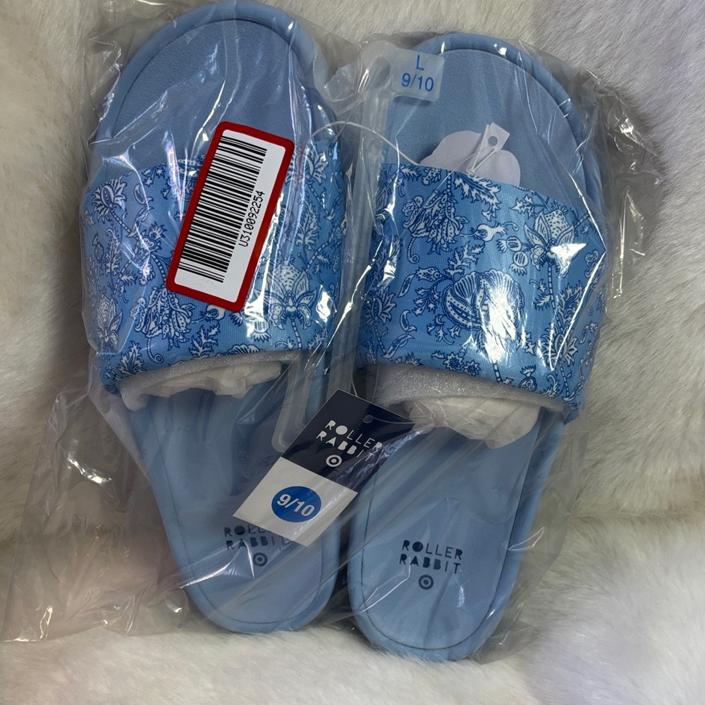 Roller Rabbit Light Blue Patterned Slides NWT - image 1